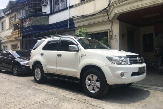2011 Toyota Fortuner V 3.0 for sale 