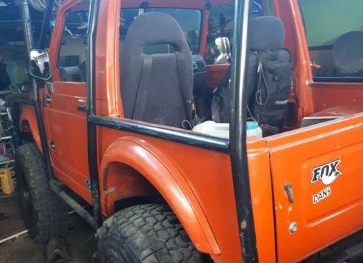 Like new Suzuki Samurai for sale