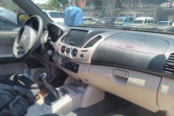 2010 Mitsubishi Strada GLX MT for sale 