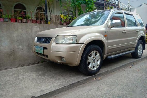 Ford Escape 2004 for sale 