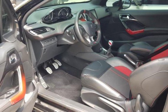 2015 Peugeot 208 for sale 