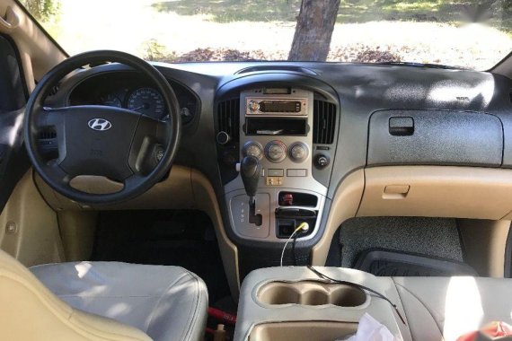 For sale 2010 Hyundai Grand Starex