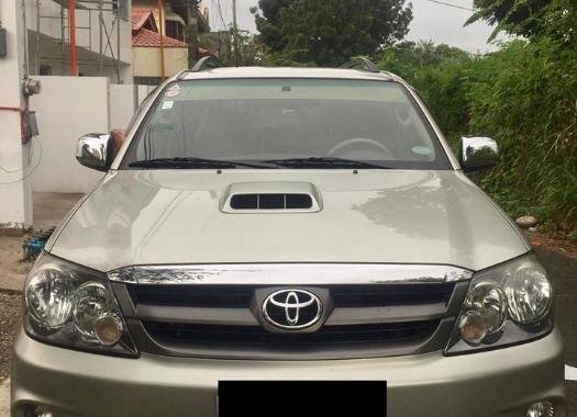 Toyota Fortuner 4x4 2009 for sale 