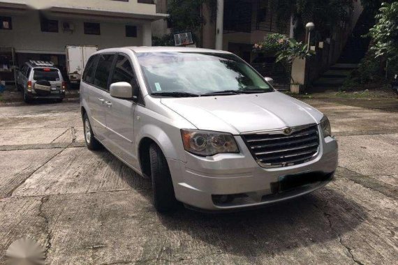 2008 Chrysler Town And Country for sale