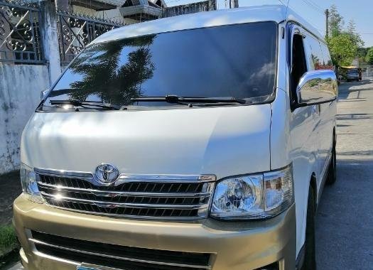 Toyota Hiace Super Grandia 2013 for sale