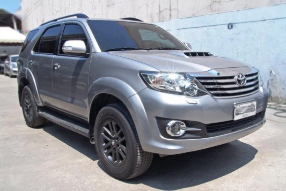 2015 Toyota Fortuner 2.5 V AT for sale 