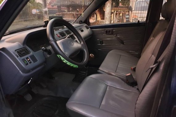 2003 Toyota Revo for sale