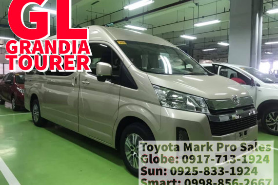 Selling Brand New 2019 Toyota Hiace Automatic Diesel 