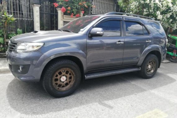 2014 Toyota Fortuner V for sale 