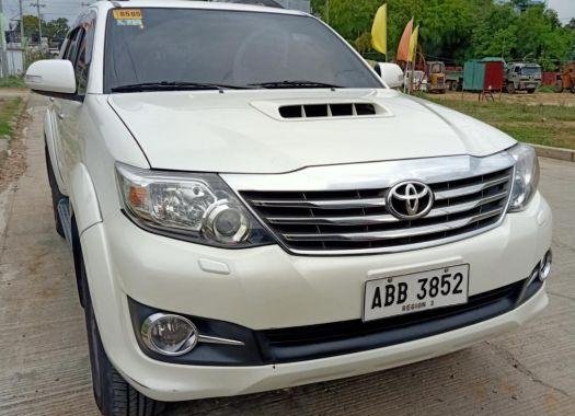 Toyota Fortuner 2015 V for sale