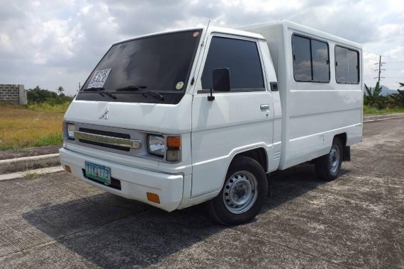 2011 Mitsubishi L300 FB for sale