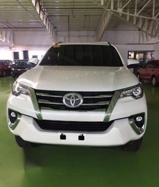 Toyota Fortuner 2018 V for sale
