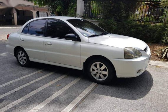 2004 Kia Rio for sale