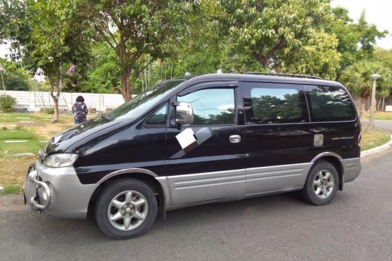 Selling Black Hyundai Starex 1999 Van in Parañaque