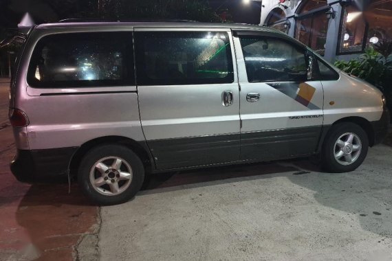 2nd Hand (Used) Hyundai Starex 2003 Automatic Diesel for sale in Marikina