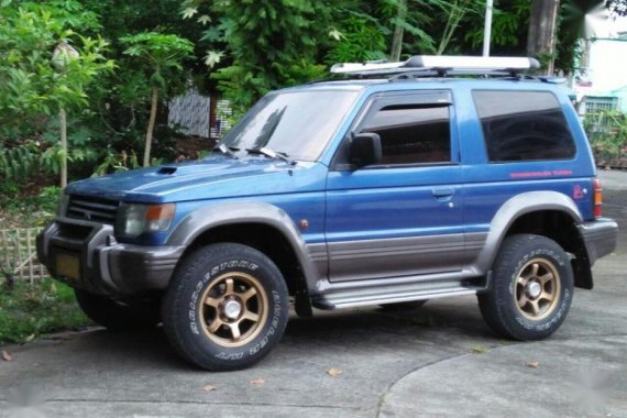 Selling 2005 Mitsubishi Pajero SUV / MPV for sale in Cabuyao