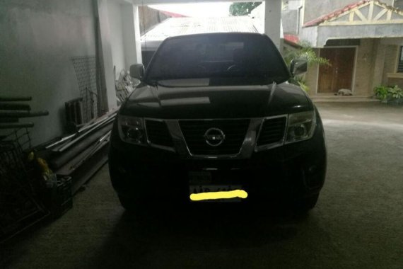 Selling 2nd Hand (Used) Nissan Navara 2014 in Vinzons