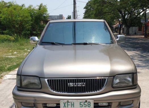 Selling 2nd Hand (Used) Isuzu D-Max 2003 in Lubao