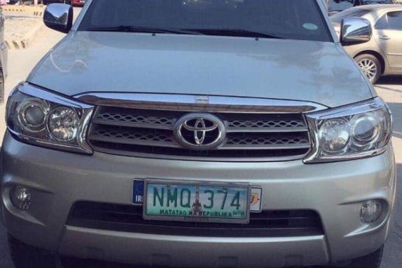 Selling 2nd Hand (Used) Toyota Fortuner 2010 in San Fernando
