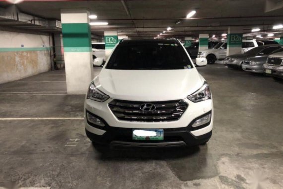 2nd Hand (Used) Hyundai Santa Fe 2013 Automatic Diesel for sale in Santa Maria