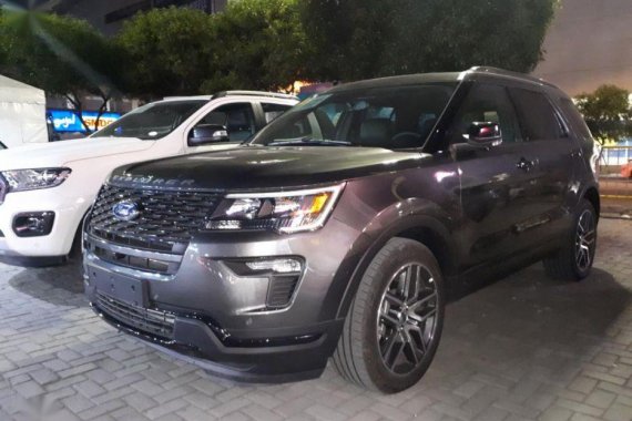 Selling Ford Explorer 2019 Automatic Gasoline in Manila