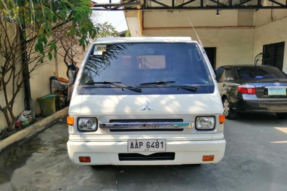 Selling 2nd Hand (Used) 2014 Mitsubishi L300 Manual Diesel in Manila