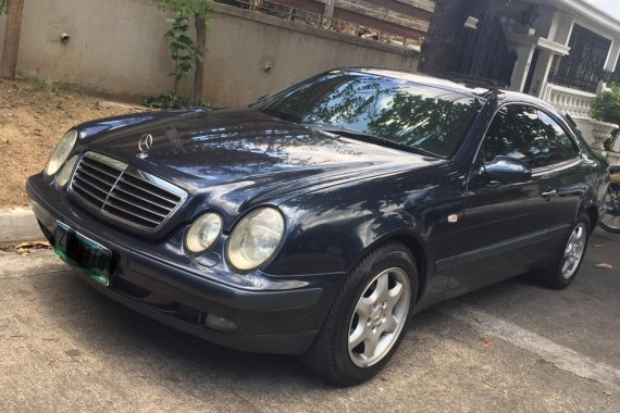 2nd Hand Mercedes Benz 320 61000 km for sale in Pasig 