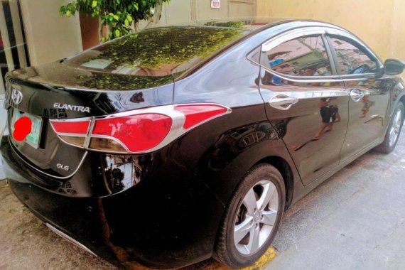 Selling 2nd Hand (Used) Hyundai Elantra 2011 in Manila