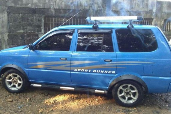 Selling 2nd Hand (Used) Toyota Revo 2001 Manual Diesel at 130000 in Antipolo