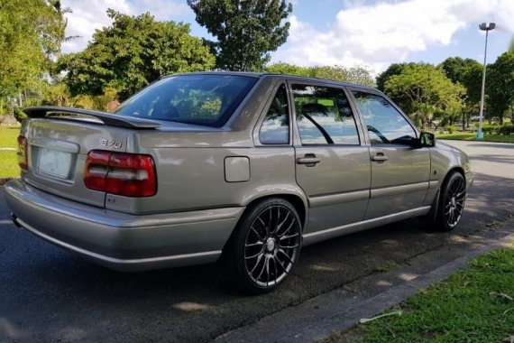 Selling 1997 Volvo S70 Sedan for sale in Parañaque