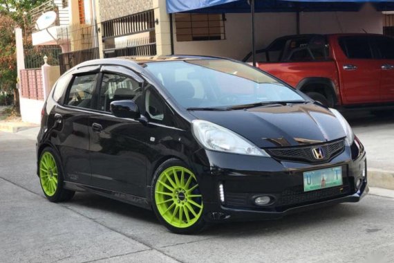 2nd Hand (Used) Honda Jazz 2012 Automatic Gasoline for sale in Quezon City