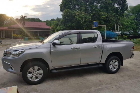 Toyota Hilux 2016 Automatic Diesel for sale in Manila