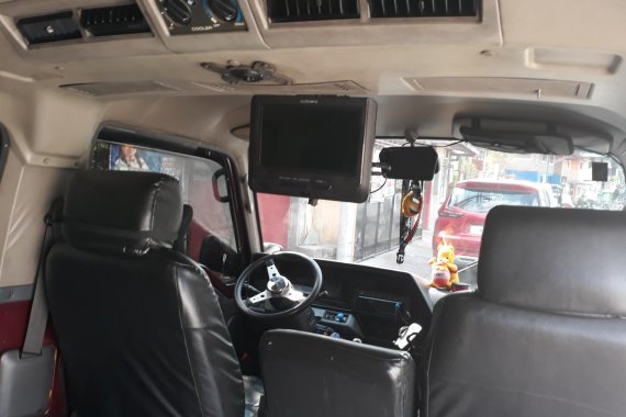 2nd Hand Red Nissan Urvan 2002 For sale in Manila