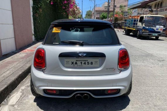 Selling 2nd Hand (Used) 2018 Mini Cooper S Automatic Gasoline in Pasig