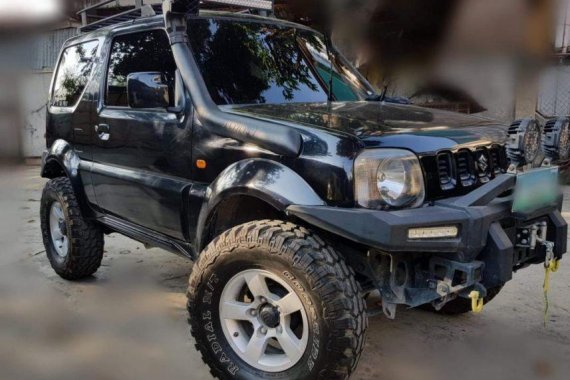 Selling 2nd Hand (Used) Suzuki Jimny 2011 in Minglanilla