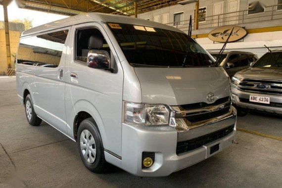 Selling 2nd Hand (Used) 2017 Toyota Hiace in Quezon City