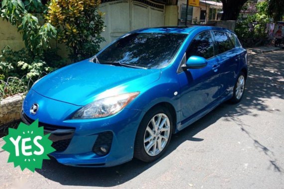 Selling 2nd Hand (Used) 2013 Mazda 3 Hatchback in Indang