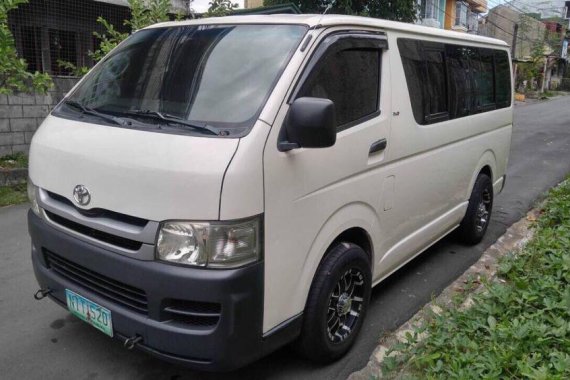 2nd Hand (Used) Toyota Hiace Manual Diesel for sale in Manila