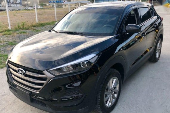 Selling 2nd Hand (Used) 2016 Hyundai Tucson in Parañaque