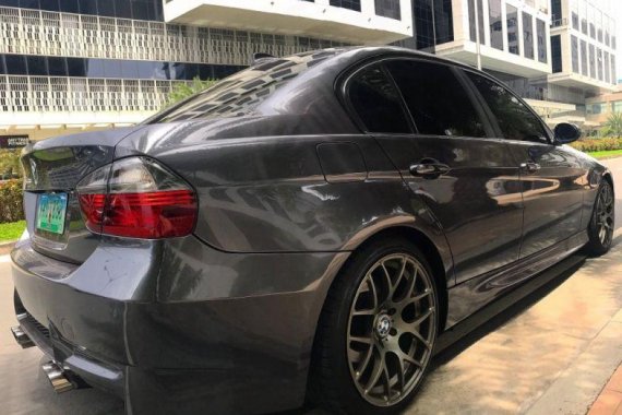 Selling 2nd Hand (Used) Bmw 320I 2006 in Quezon City