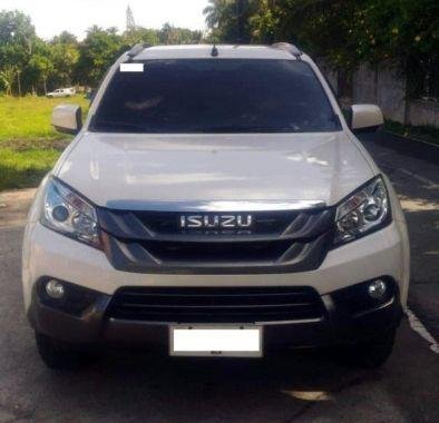 Selling 2nd Hand (Used) Isuzu Mu-X 2015 in Nagcarlan