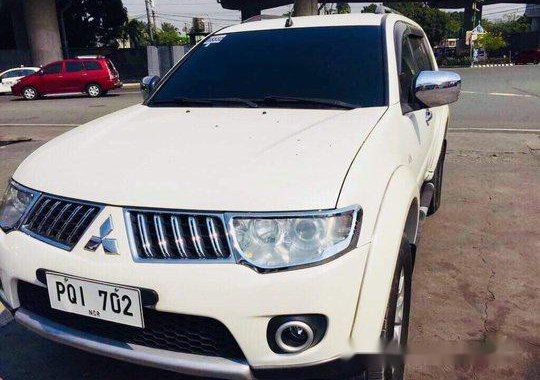 White Mitsubishi Montero Sport 2010 for sale 
