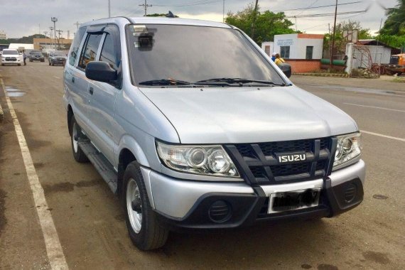 Selling 2nd Hand Isuzu Crosswind 2014 in Iloilo City