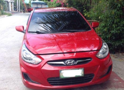Selling Hyundai Accent 2012 at 70000 in Quezon City