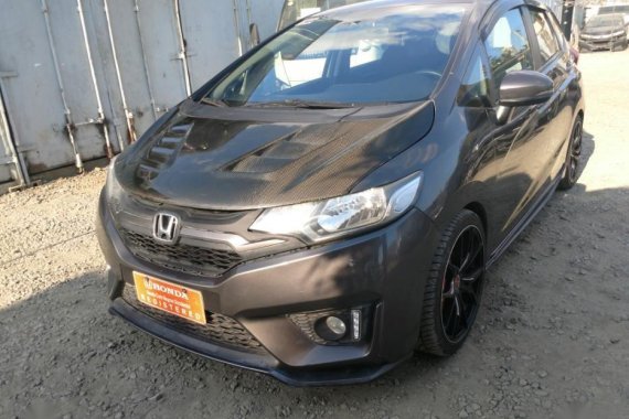 Selling Honda Jazz 2016 in Cainta