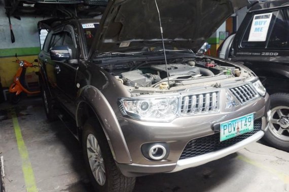 Grey Mitsubishi Montero 2011 for sale in Manila