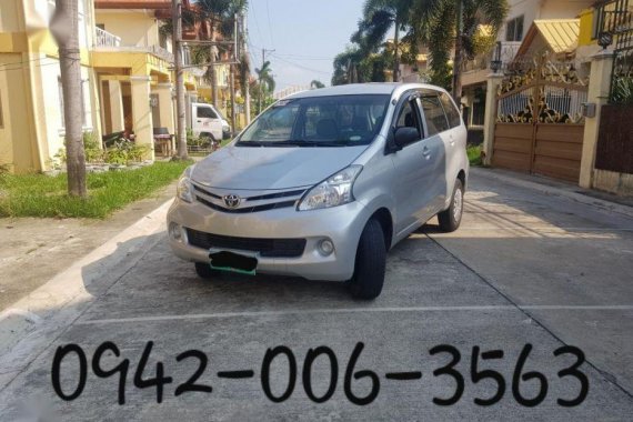 Selling Used Toyota Avanza 2012 in Tarlac City