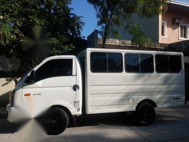 Selling Hyundai H-100 2015 Van Manual Diesel in Las Piñas