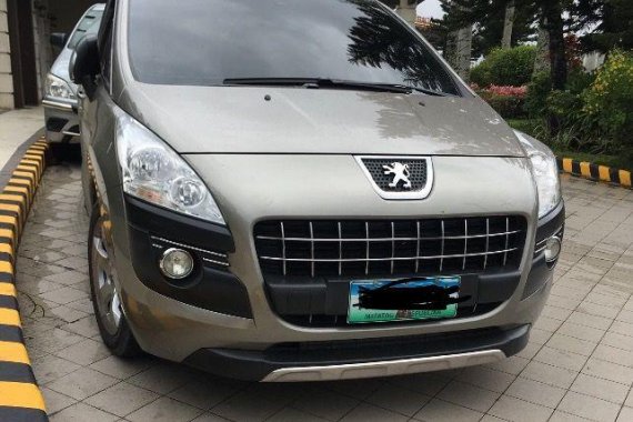 2nd Hand Peugeot 3008 2013 at 70000 km for sale