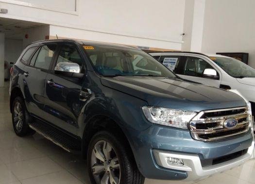 Selling Brand New Ford Everest 2018 in Quezon City